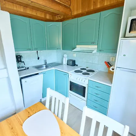 Apartament Rukan Hilla - Ski-in With Sauna & Fireplace, 100m To Slopes Kuusamo